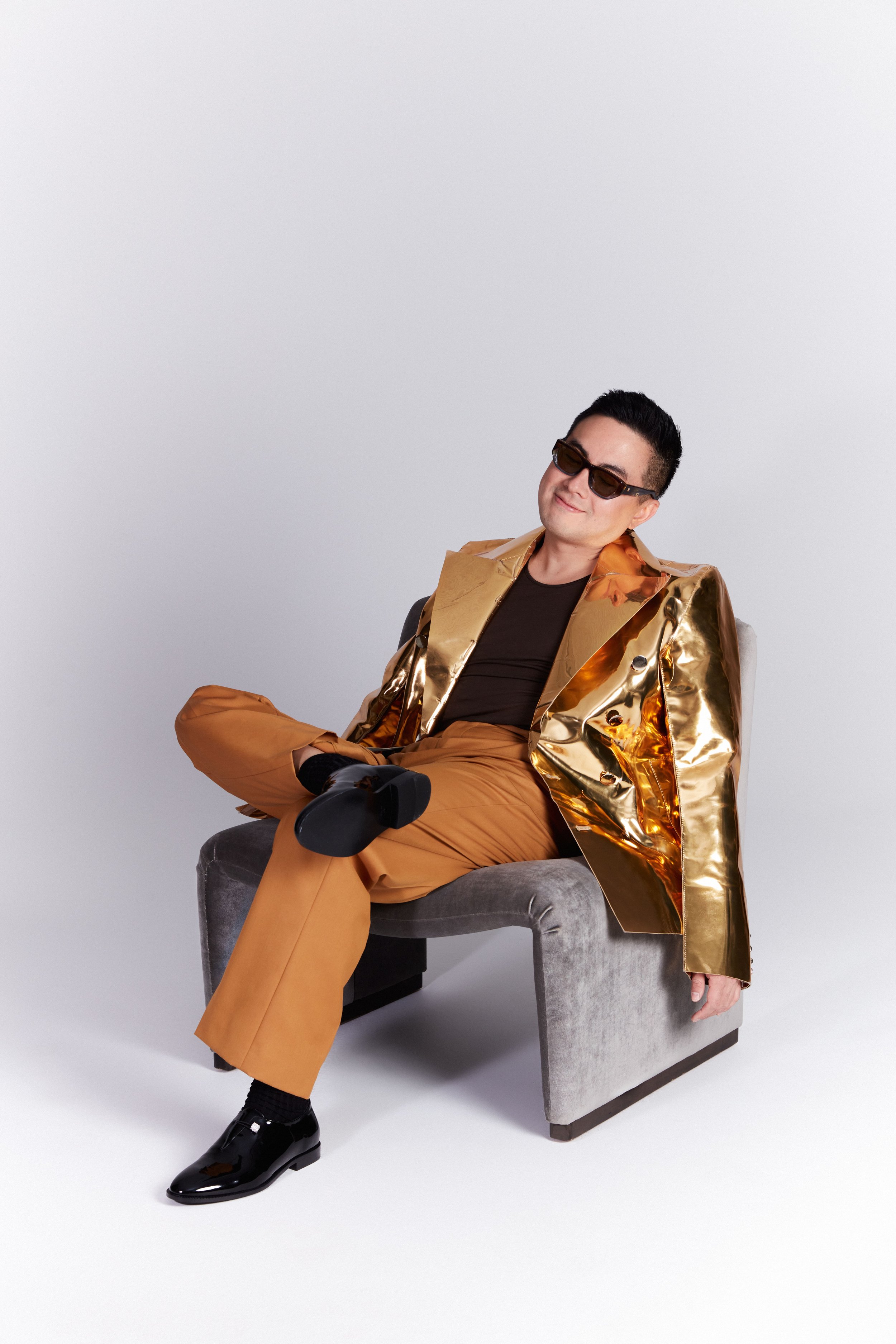 Bowen-Yang_Look_04 1-min.jpg