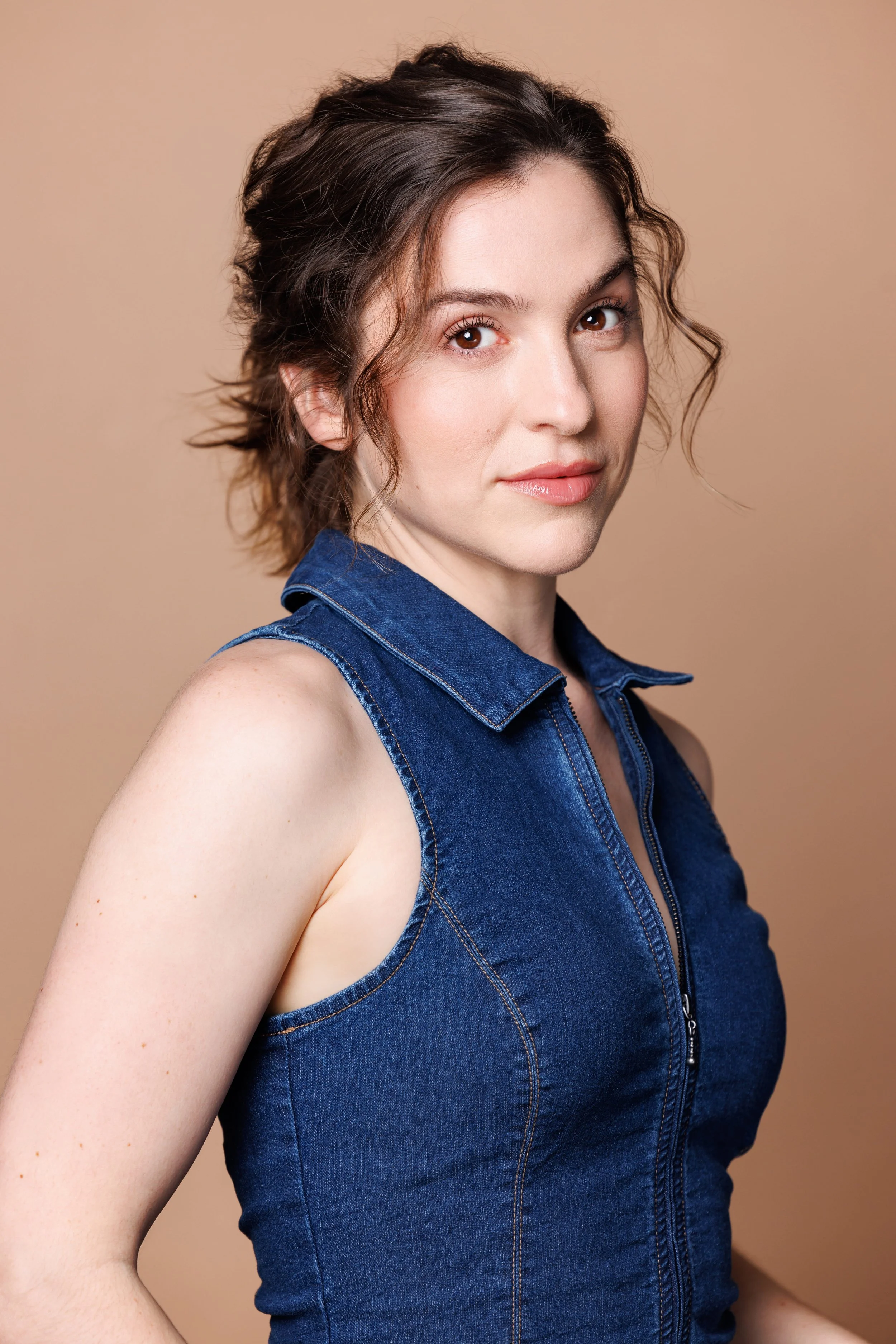 Gina Ward_Headshot.jpg