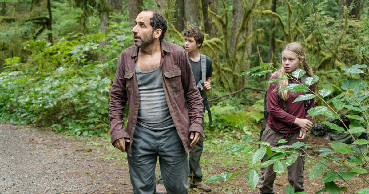 Check out Peter Jacobson’s (SS’14: Sec. 310, Row D, seats 5 and 6) recurring role on Colony (USA).