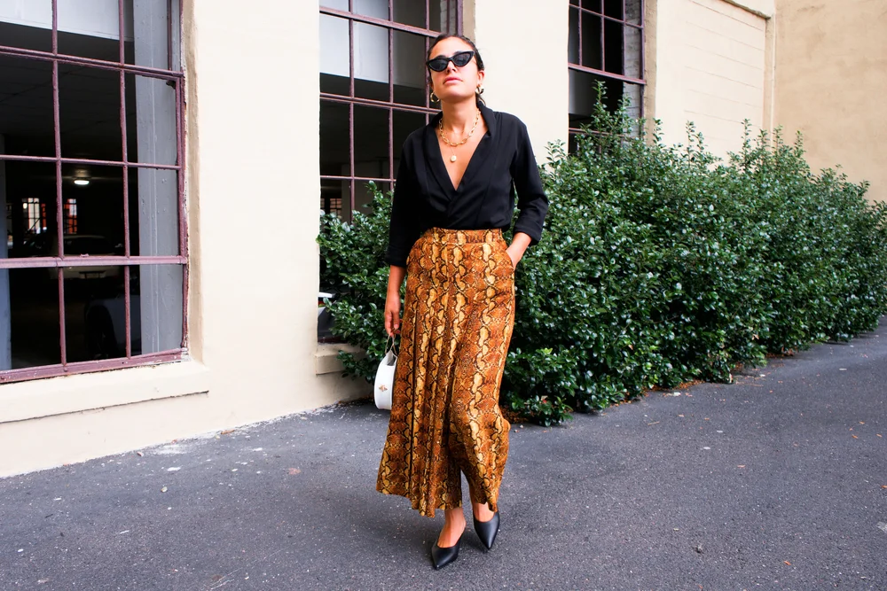 50 Shades of Gold - 3 Gold Toned Outfits For Fall  Best Trends For Life