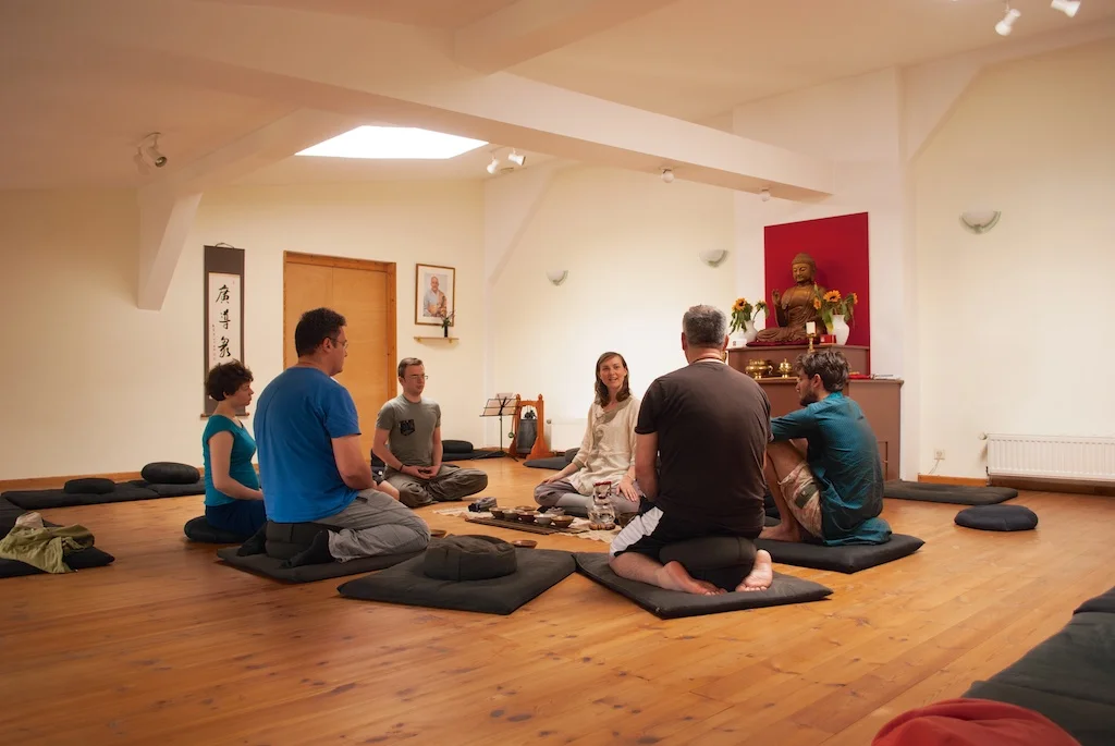 speaking on tea & Zen at a Zendo in Berlin (2014)