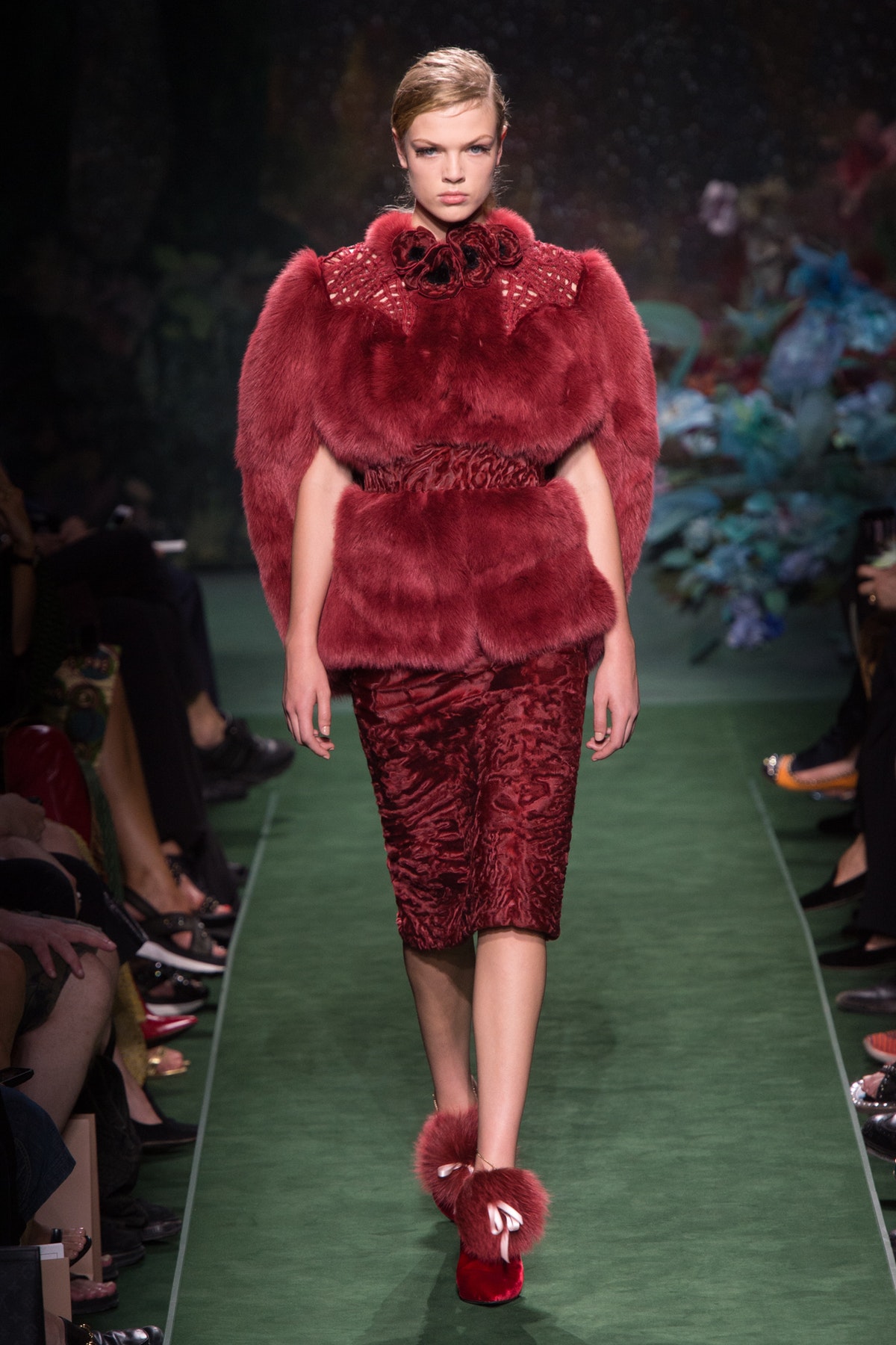 Fendi Fall '17 Couture: Fantasy Fur — Carmen Busquets