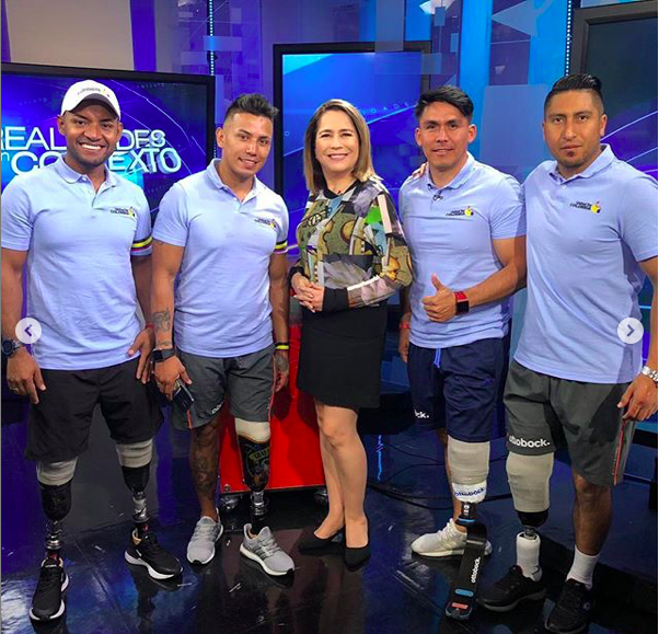 UFC beneficiaries and athletes who ran this year’s Miami Marathon, interviewed on CNN.