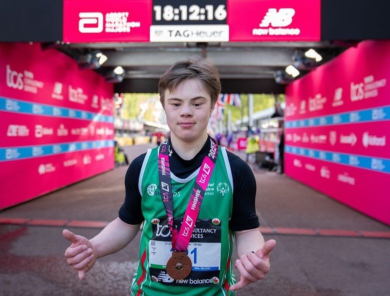 &ldquo;Thank you for showing us what&rsquo;s possible, Lloyd&rdquo; &ndash;&nbsp;TCS London Marathon

On 21st April at the 43rd&nbsp;London Marathon, Lloyd Martin took part in the London Marathon. He is a 19-year-old young man from Cardiff, Wales who