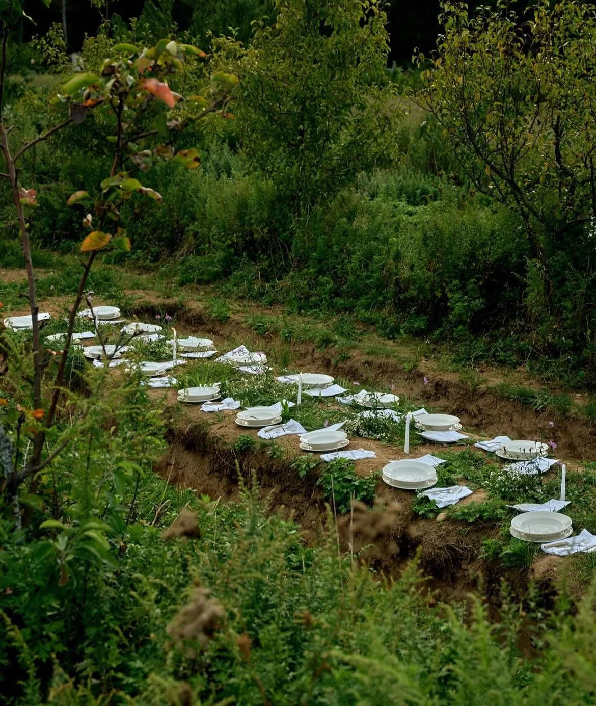 Farm Is Table is an immersive installation that took place at @treiberfarms on Long Island, NY in September.

Created by @allanwexlerstudio&nbsp;and @tangible.space, the installation merges location, art and food to reinterpret the concept of &lsquo;