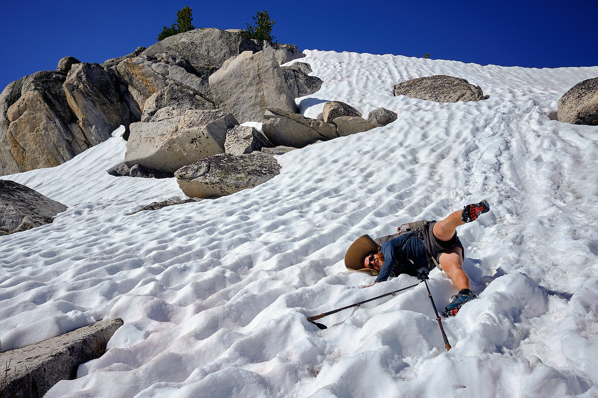  Lebowski takes a tumble after slipping on a sun cup. | 7/4/19 Mile 843.1, 10,866' 