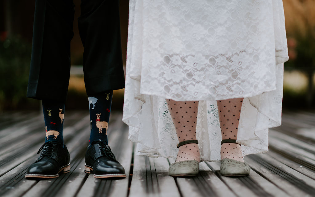 After some inspiration for a simple wedding? Come browse the blog of this minimalistic wedding for Meghan + Sam and The Baker Building in Portland Oregon, photographed by Betty Boyce