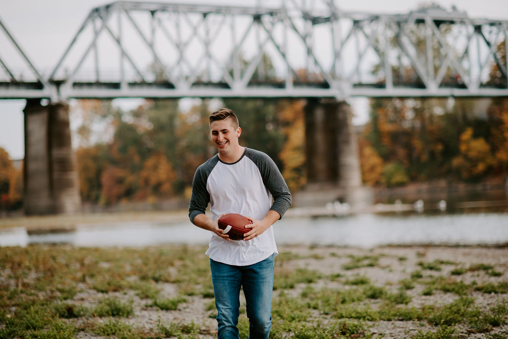 Salem-Oregon-Senior-Portraits-Betty-Boyce-15.jpg