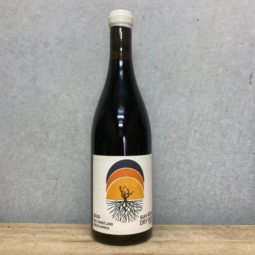 This wine.... 24 cases made. 

2020 Sunkiss dry red (part II), Porseleinberg farm vineyard Swartland South Africa. 100% wholebunch Syrah, Grenache and Cinsault.

Extremely grateful to my friends Callie and Maree Louw and family, and all the team of P