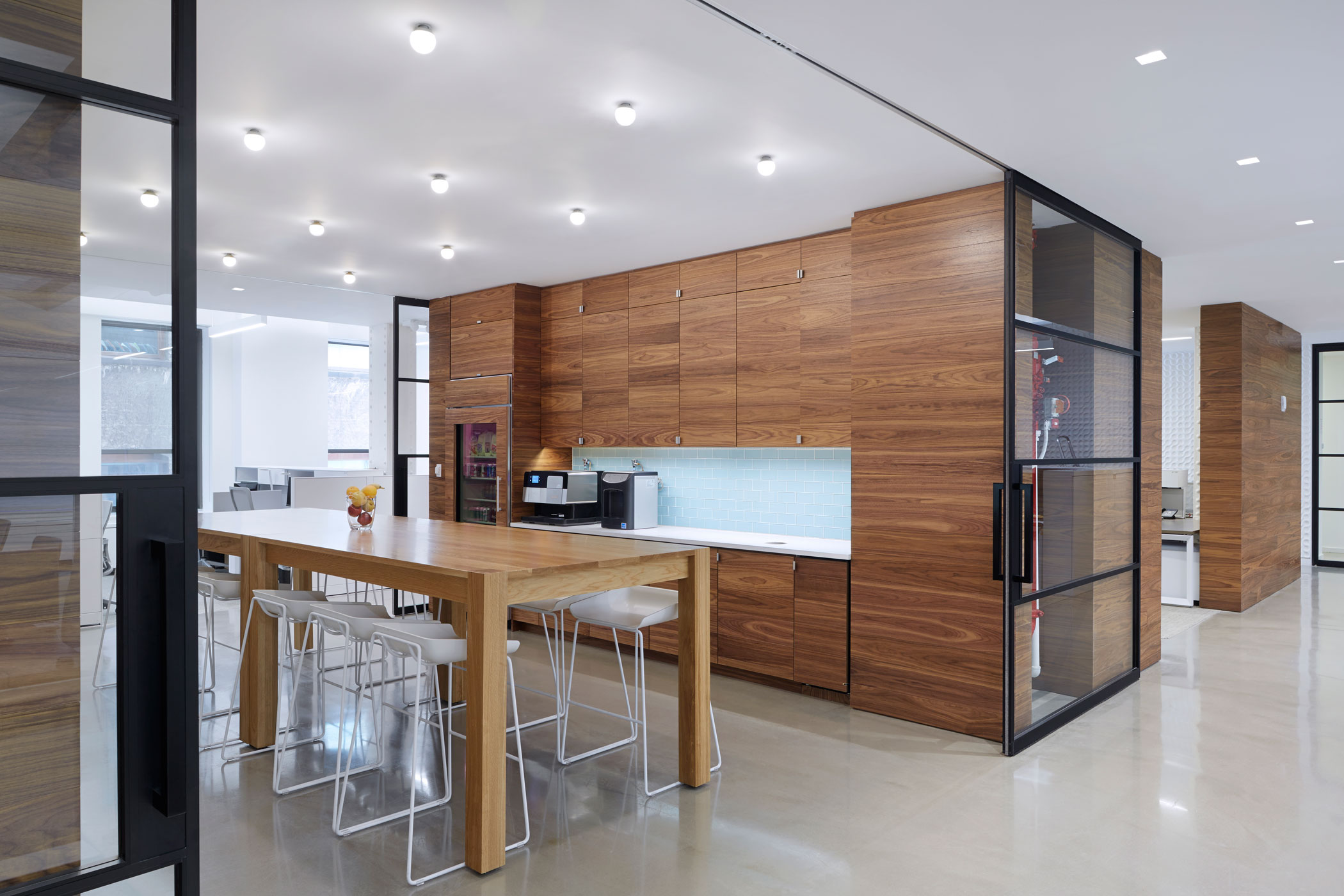 Ampersand Architecture: Acxiom Offices
