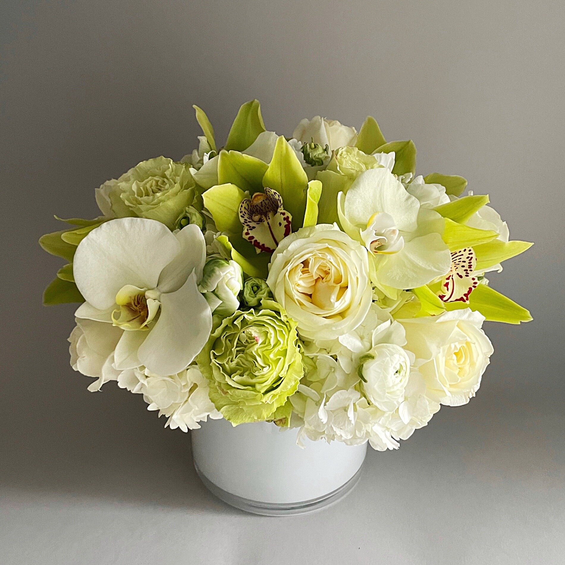 White and Lime Green Bouquet - Atelier Ashley