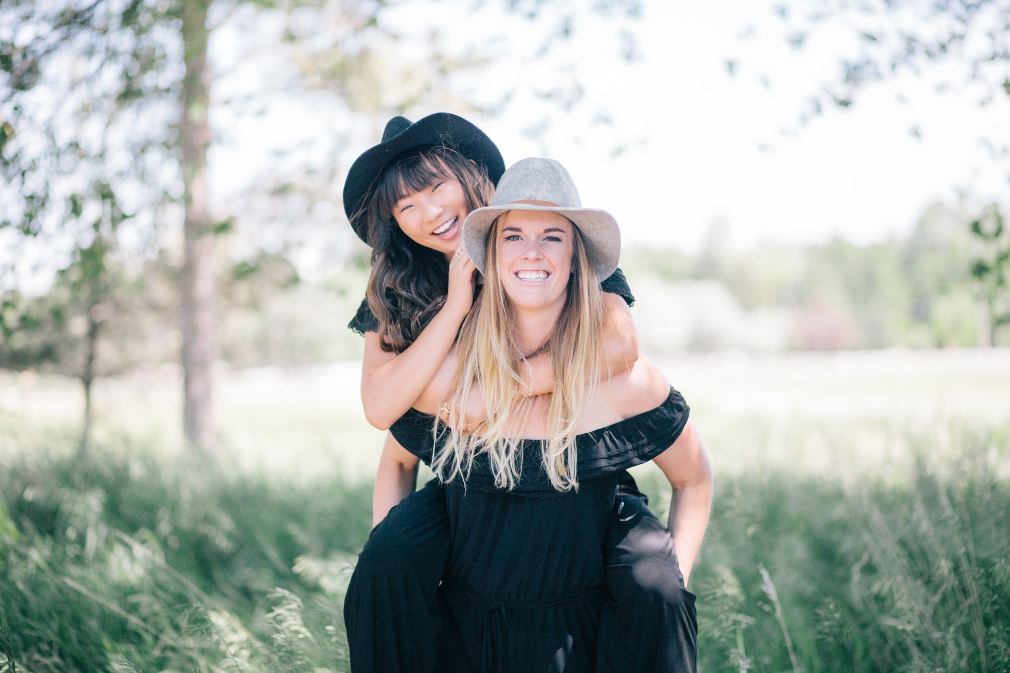 Simple Summer Looks Brought To You By My Sister & Me!