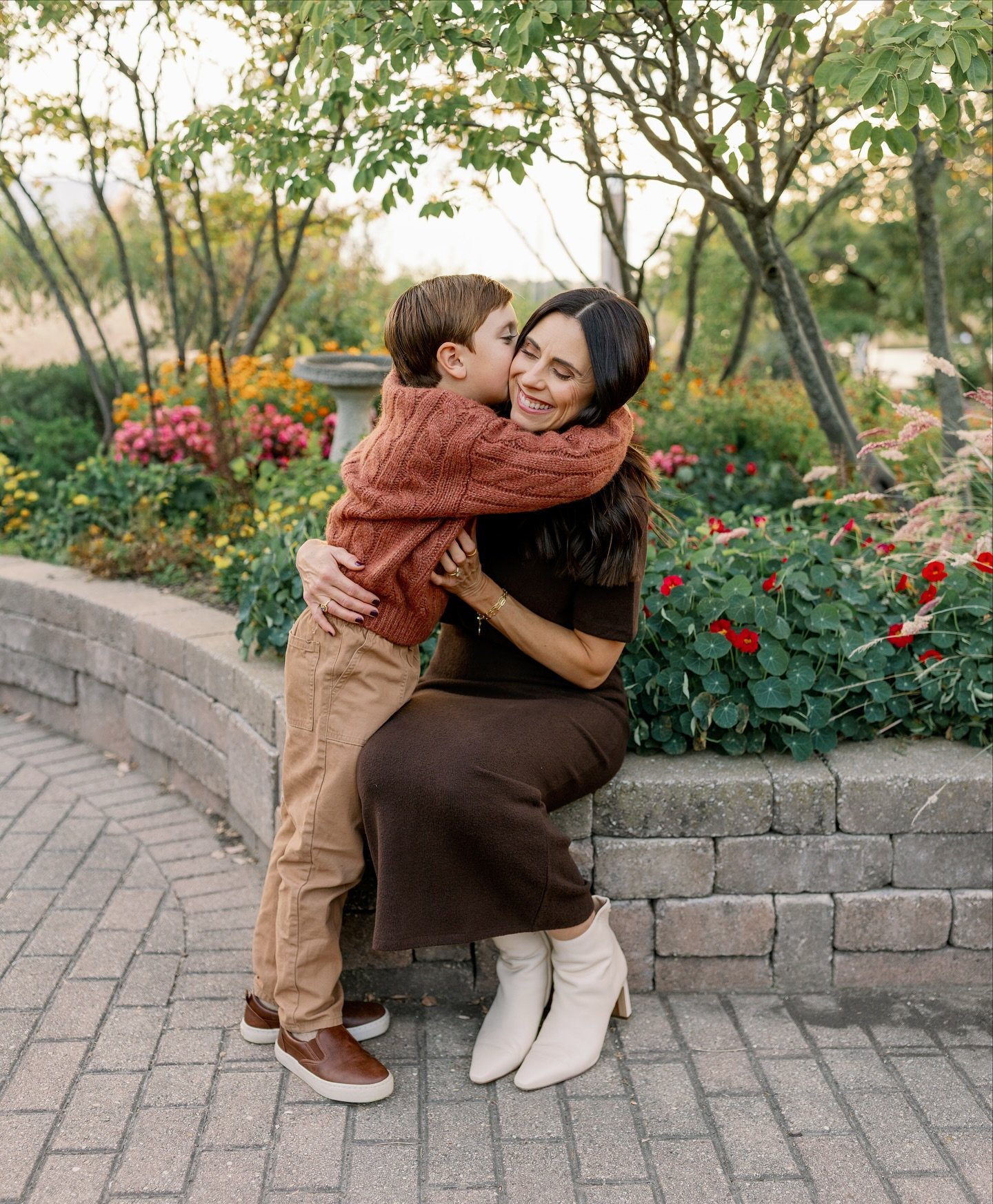 Tis the season for family sessions! I&rsquo;ve loved working with this family the last 5 years and watching them grow! 🫶🏼