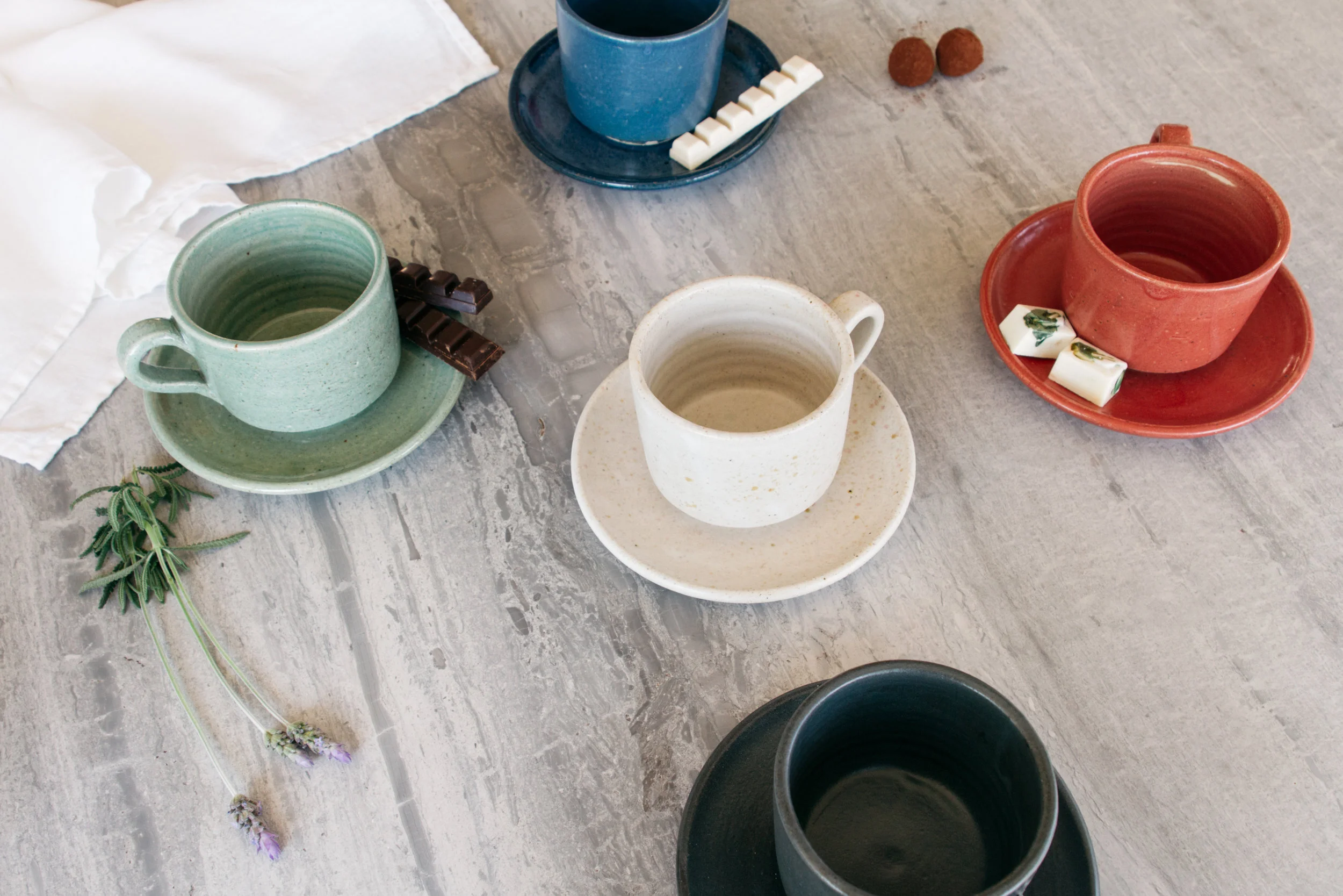 Juego de Taza con Plato.