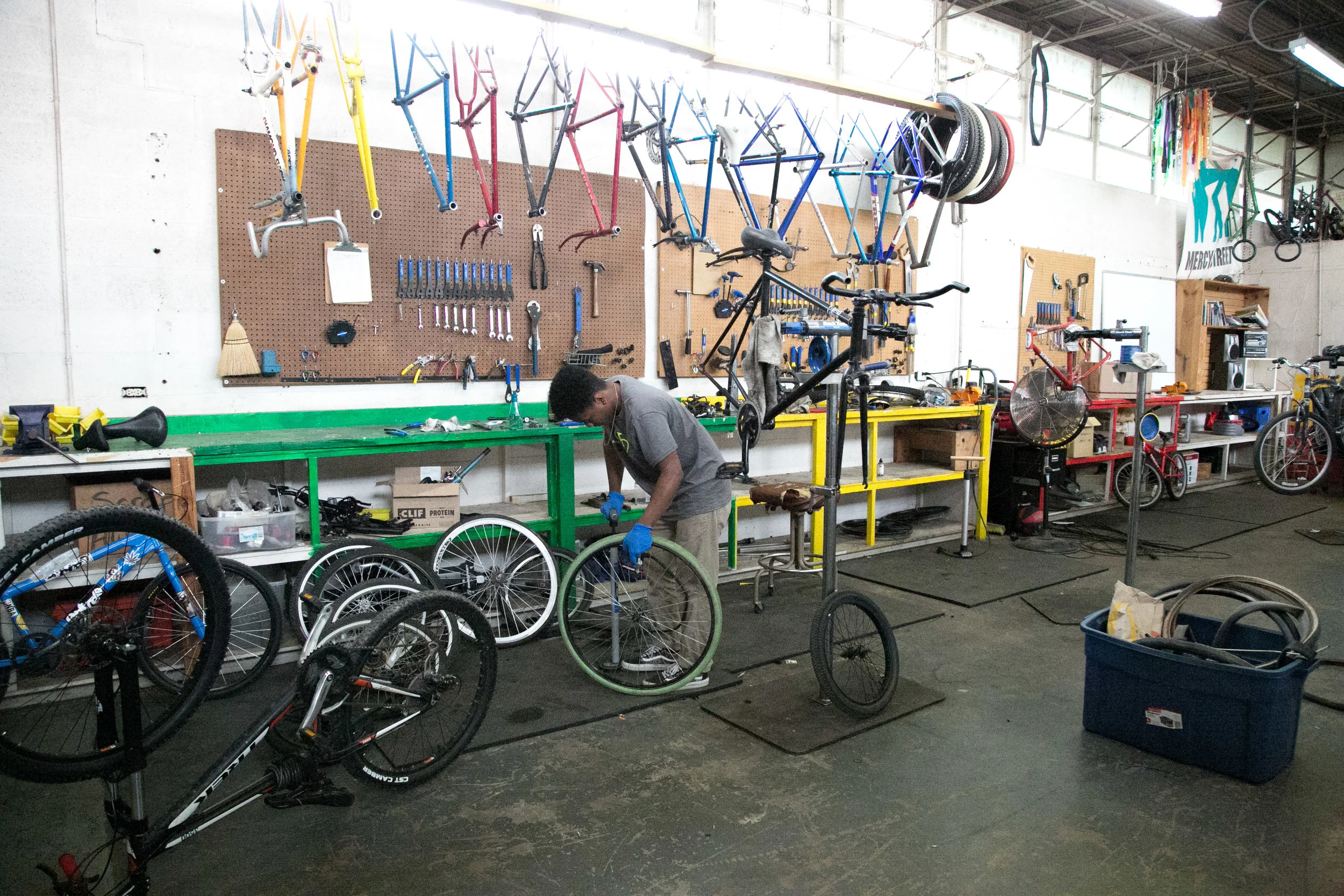 MercyStreetBikeShopDDG-20.jpg