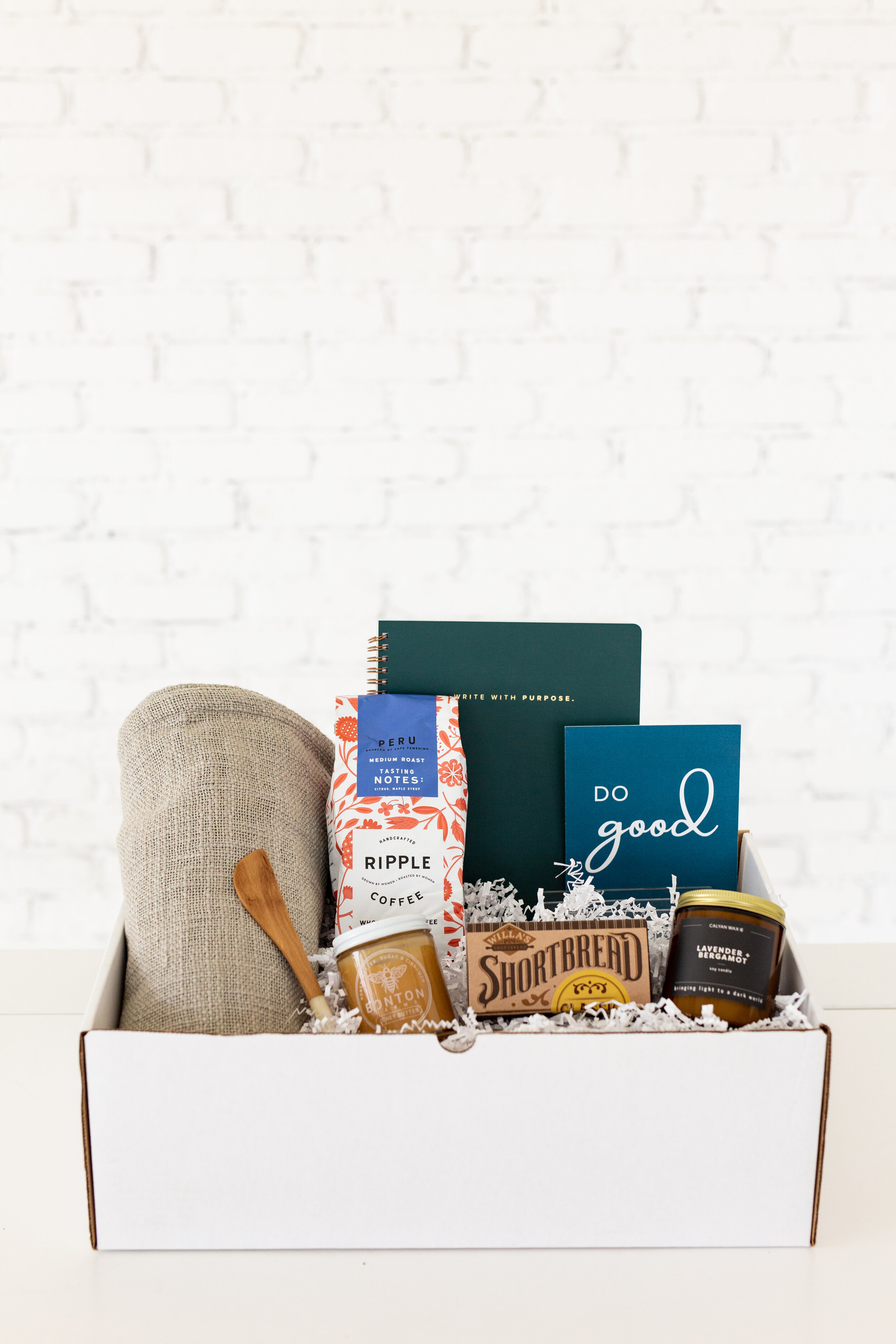 The Cozy Luxe Box from Marie Mae Company.