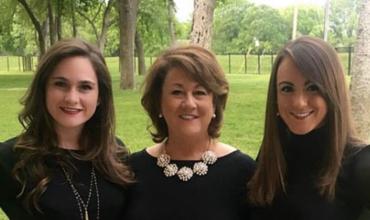 Cynthia Kahn (middle) with her two daughters, Elizabeth Patten and Dr. Natalie Kahn.
