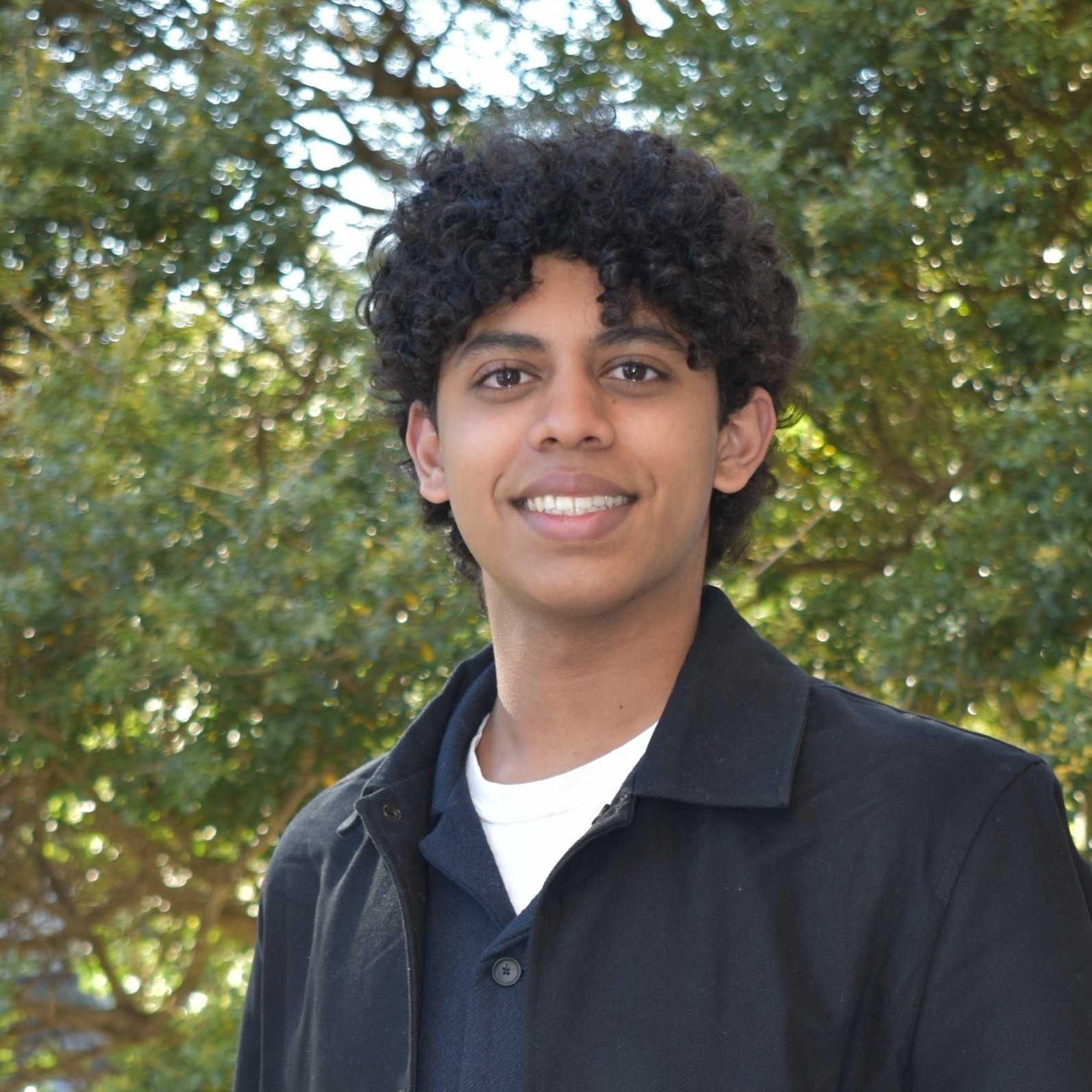  Tamal Pilla is a sophomore at Southern Methodist University, studying History and Business Analytics with minors in Religious Studies and Asian Studies. A Dallas Doing Good neophyte, Tamal has rekindled his high school-era passion for journalism and