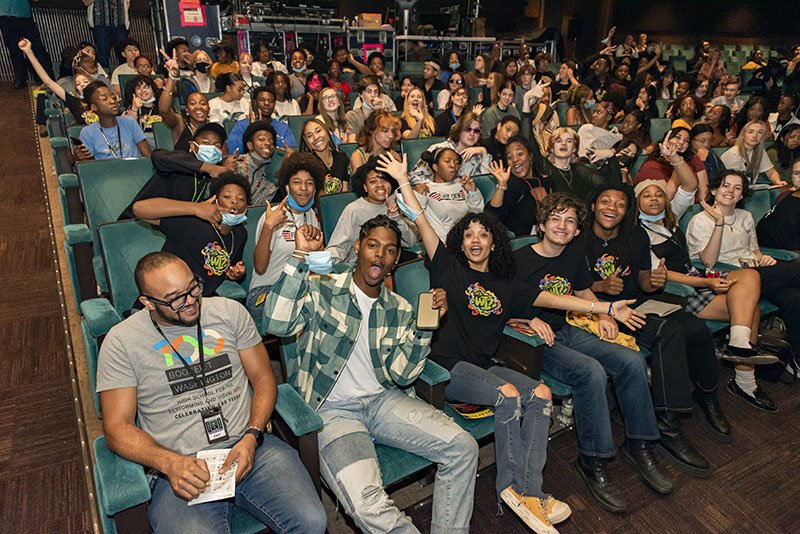 Dallas ISD Students at Broadway Dallas_ DISD Day 1 -Photo by Celeste Cass.jpg