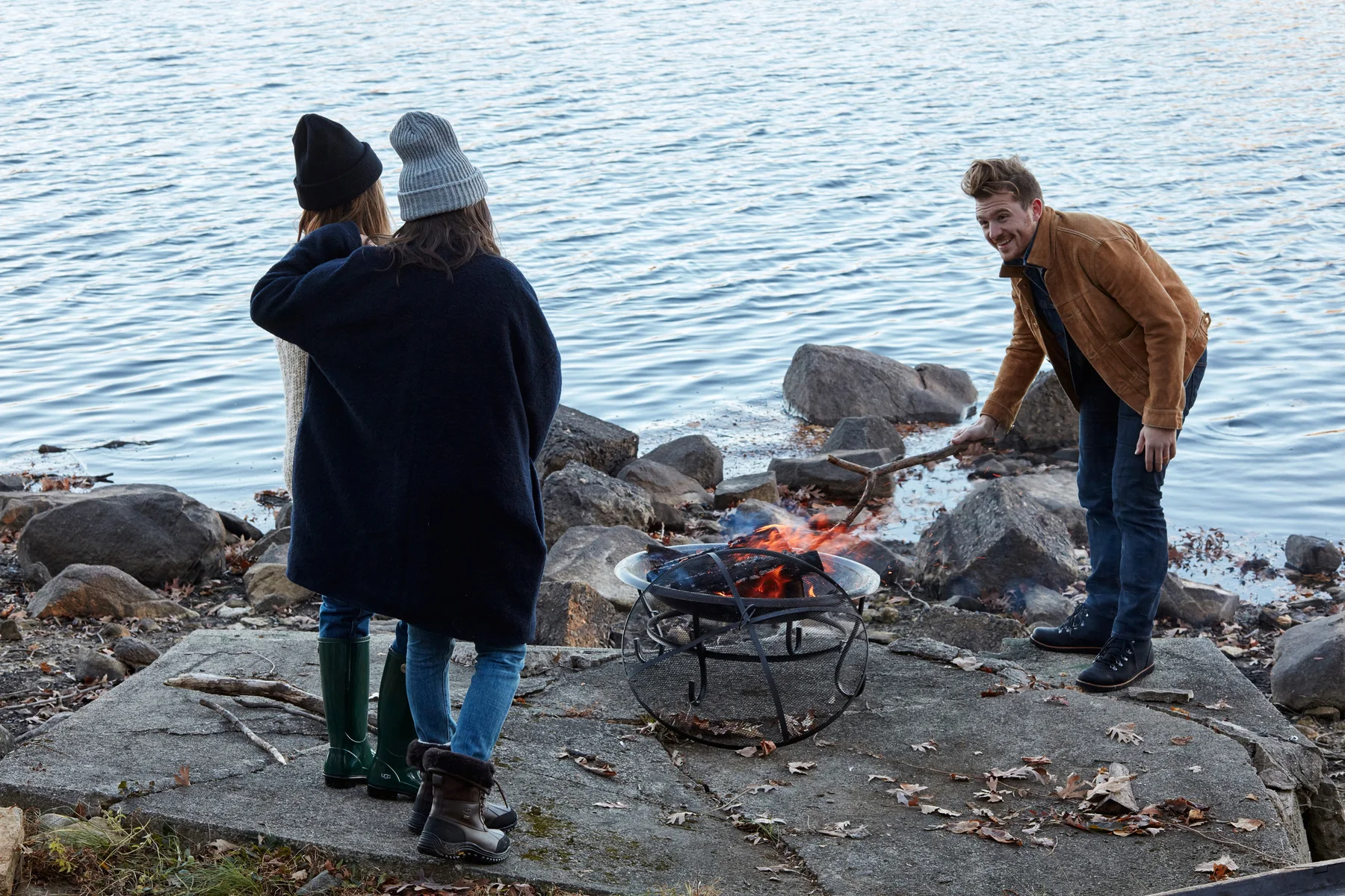 Nov-29-2015_JB-UGG-Lake_481.jpg