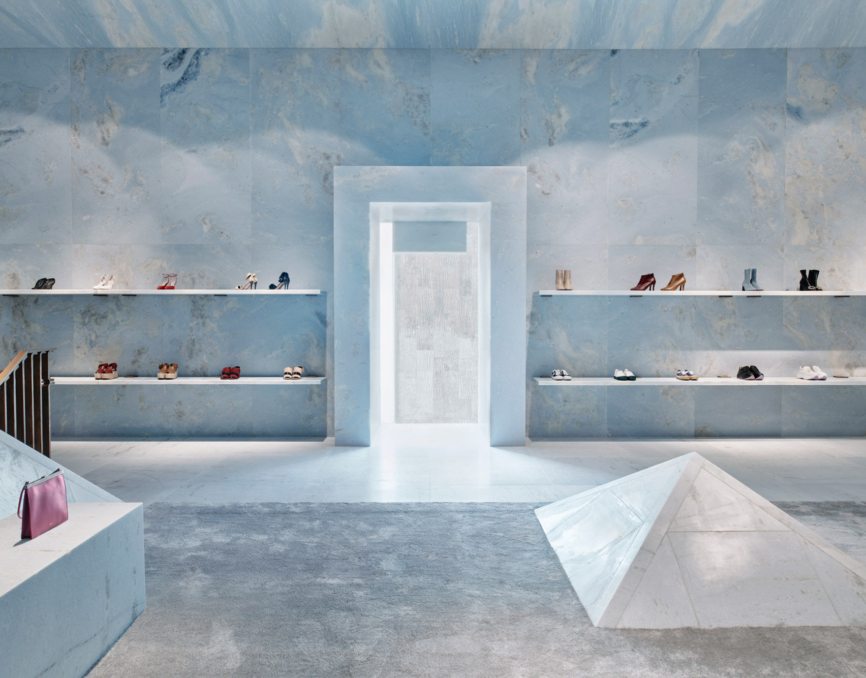celine-valerio-olgiati-interiors-retail-shops-marble-miami-florida-usa-_dezeen_1704_col_3.jpg