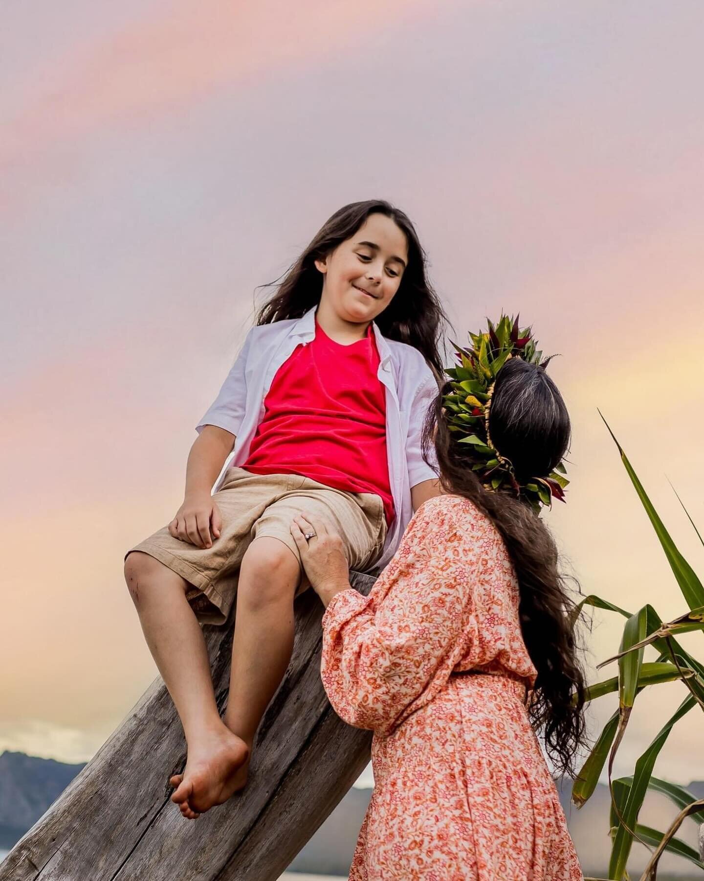 Mothers are everything. 🫶🏻 #oahuphotography #oahuphotographer #honolulu #hawaiiphotographer #honoluluphotographer #hawaiifamilyphotographer #oahuvacationphotographer #oahufamilyphotographer #marveloushawaii #honoluluphotographers #Waikikifamilyphot