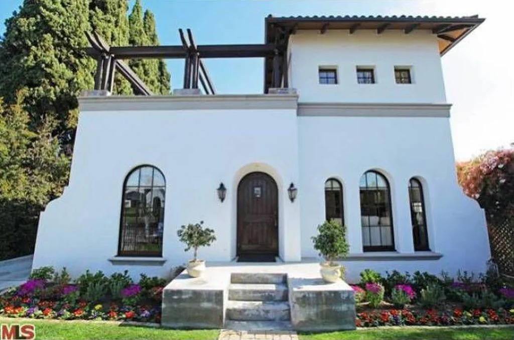 742 N Citrus Ave - $815,000
