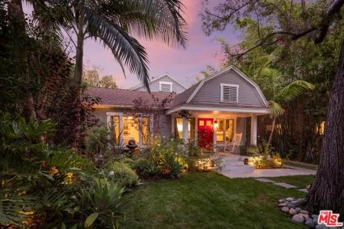 1046 N Genesee Ave - $765,000