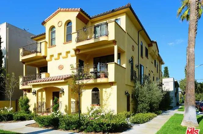 500 N Orlando Ave #104 - $620,000