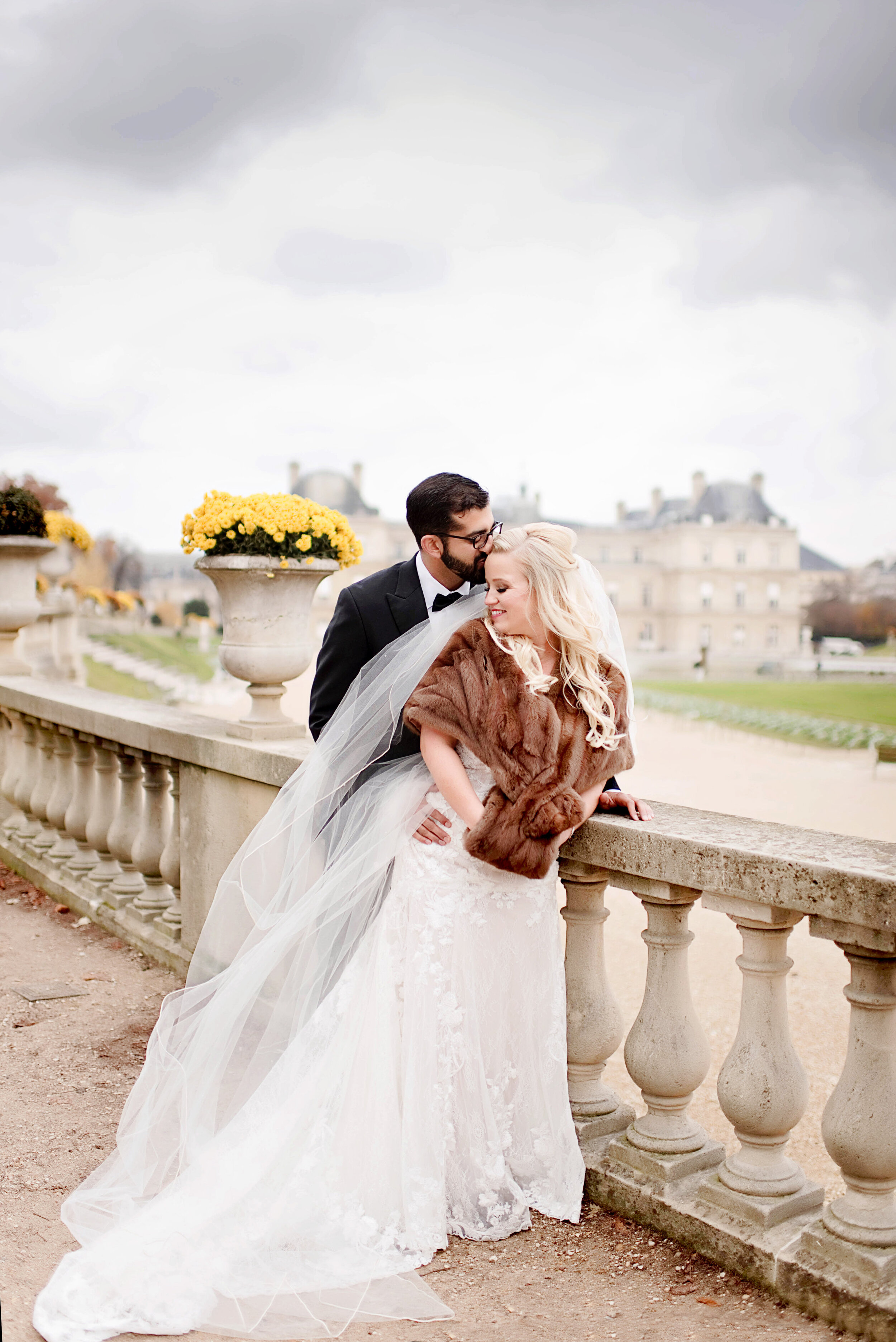 Paris winter elopement wedding-bridal makeup and hairlook-Paris Makeup Artist-Onorina-Jomir-Photography-the photography smiths 22