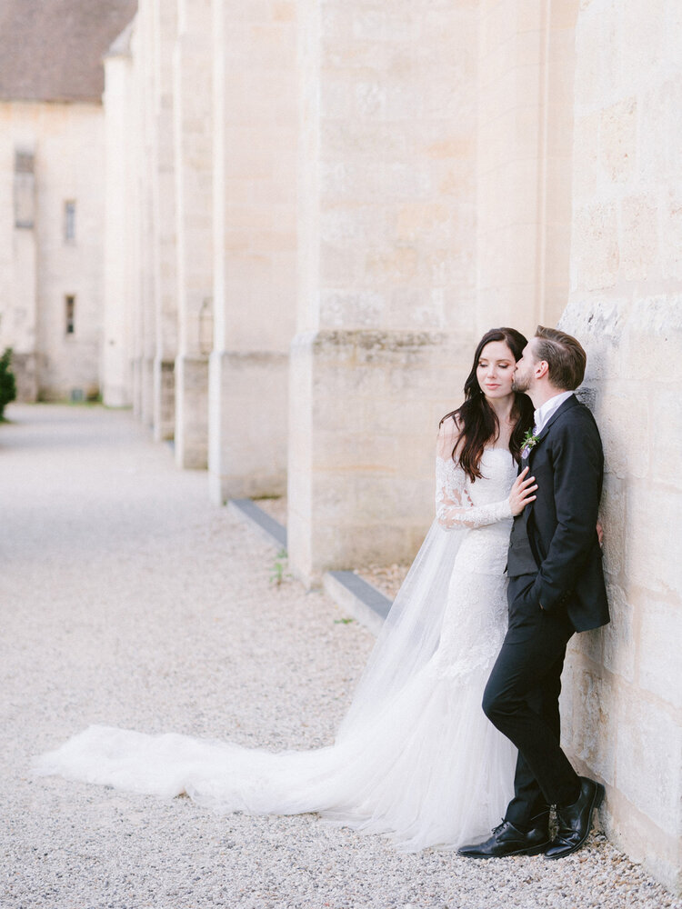 chateau_du_vivier_Destination_wedding_france_english_speaking_Bridal_makeup_artist_onorina_jomir_beauty 53