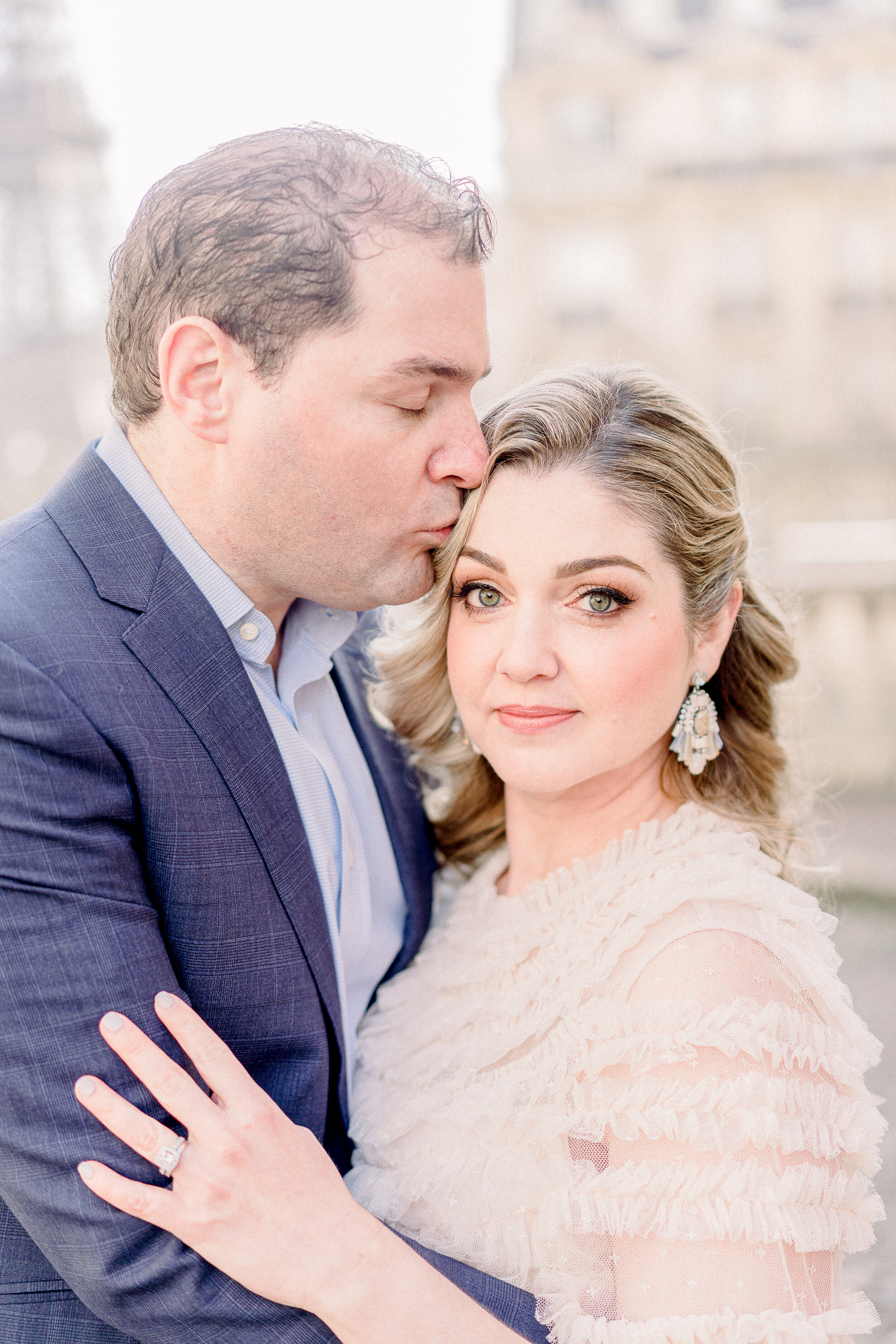 Couples Portraits for a Family Photoshoot in Paris, Hair and Makeup by Onorina Jomir beauty