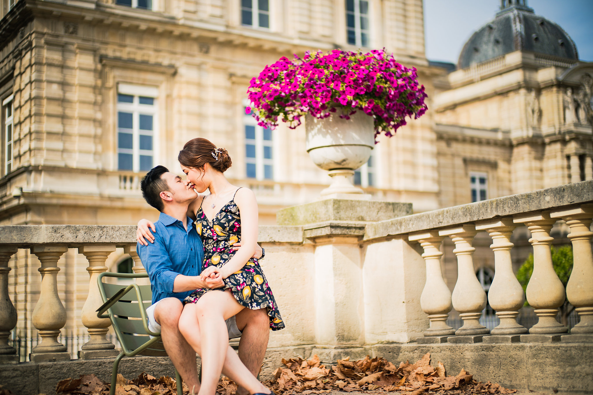 Aggregate more than 169 couple poses traditional - xkldase.edu.vn