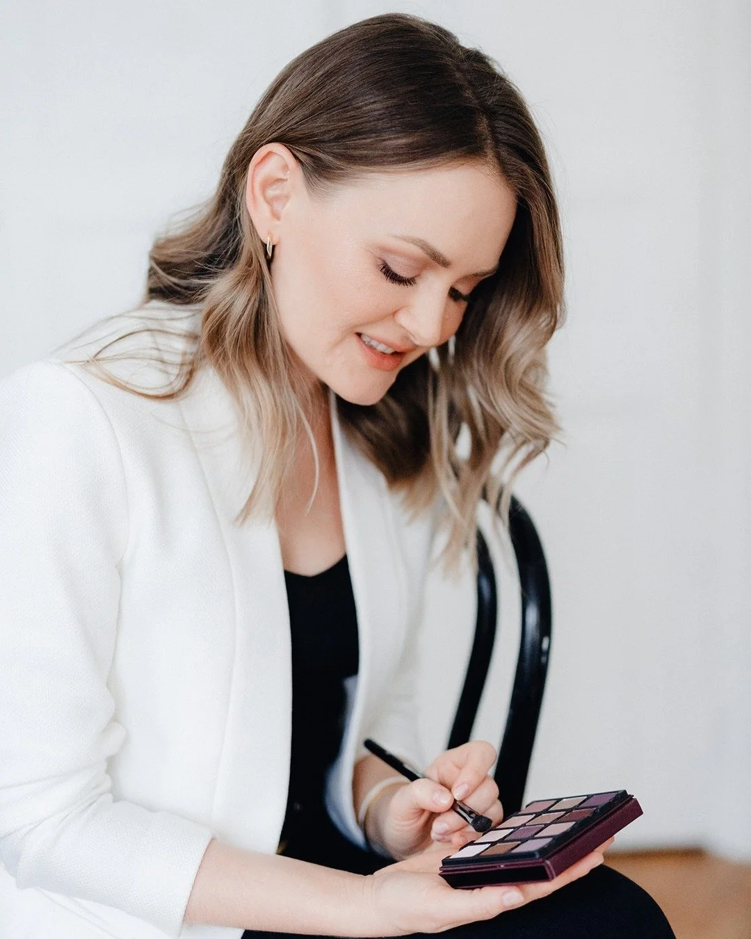 Brides often ask me: &quot;What beauty products do you use?&quot;

The answer? My professional bridal makeup kit is a carefully curated edit of product formulas, textures, and shades I've tested and fully trust to deliver excellent results every sing