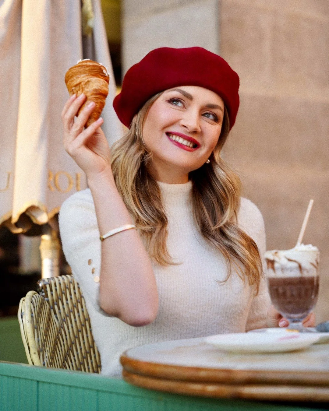 Christmas in Paris ✨

Thank you to my wonderful clients for your trust and all the beautiful moments this year!

Wishing you a lovely holiday season🎄

Photography @joannabhmphoto