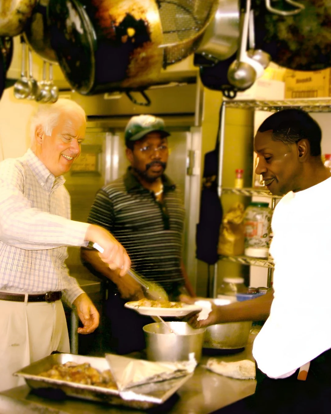 Last week, members of our Bethesda Project community came together to remember long-time supporter and volunteer Mark Ledger at our My Brother's House site. Mark was a regular volunteer at My Brother's House for decades, where he served lunch and for