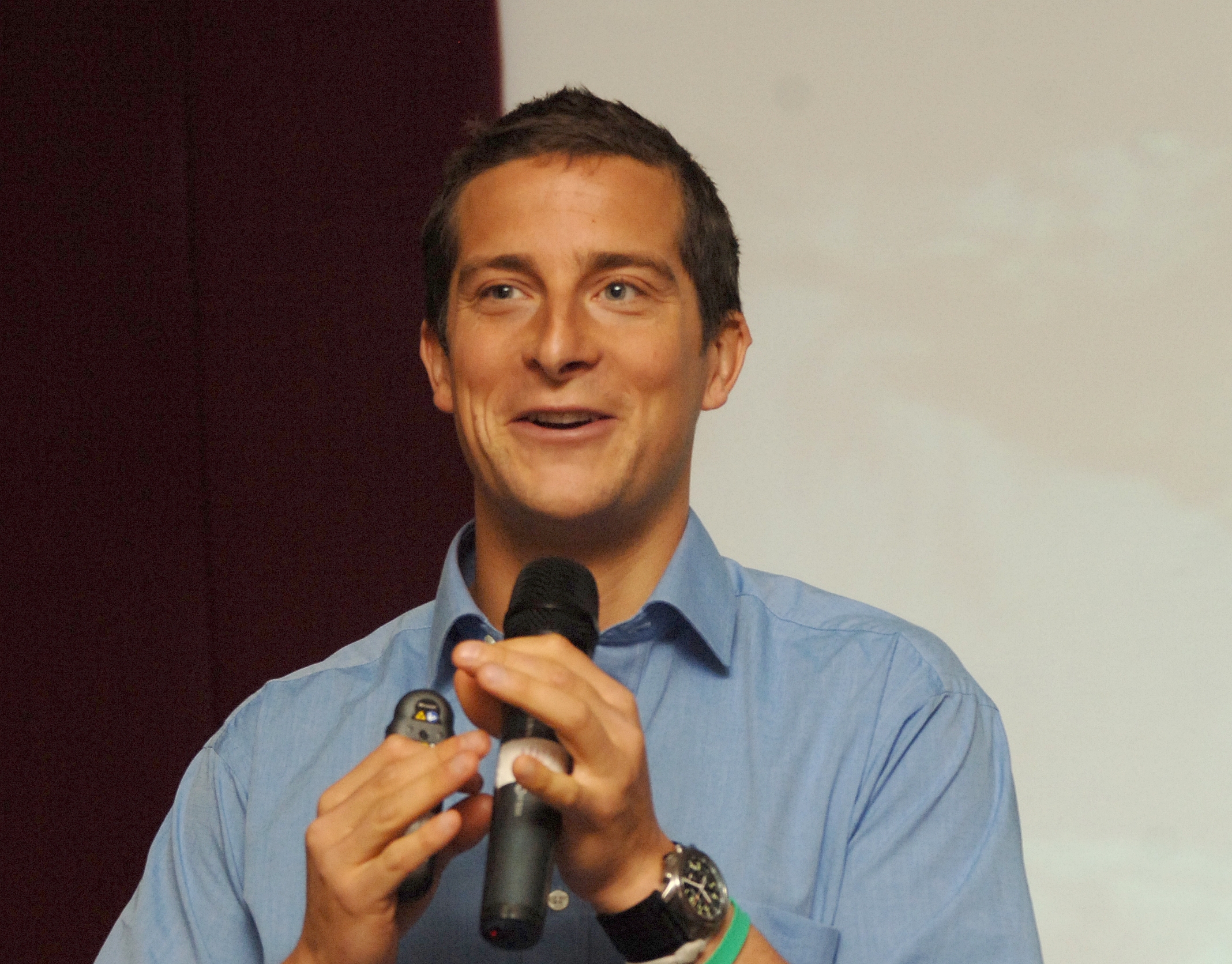 Dwf confrence bear grylls cropped.jpg