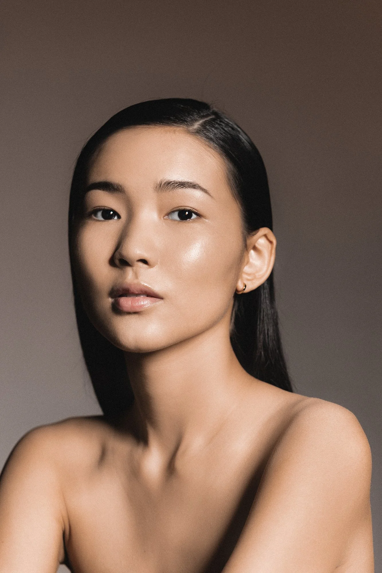 116_armani_wearables_face_designerlift_alua_2_324.jpg