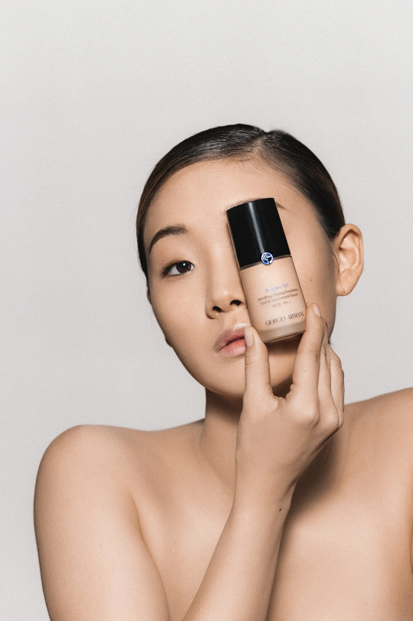 117_armani_wearables_face_designerlift_yujin_3_252.jpg