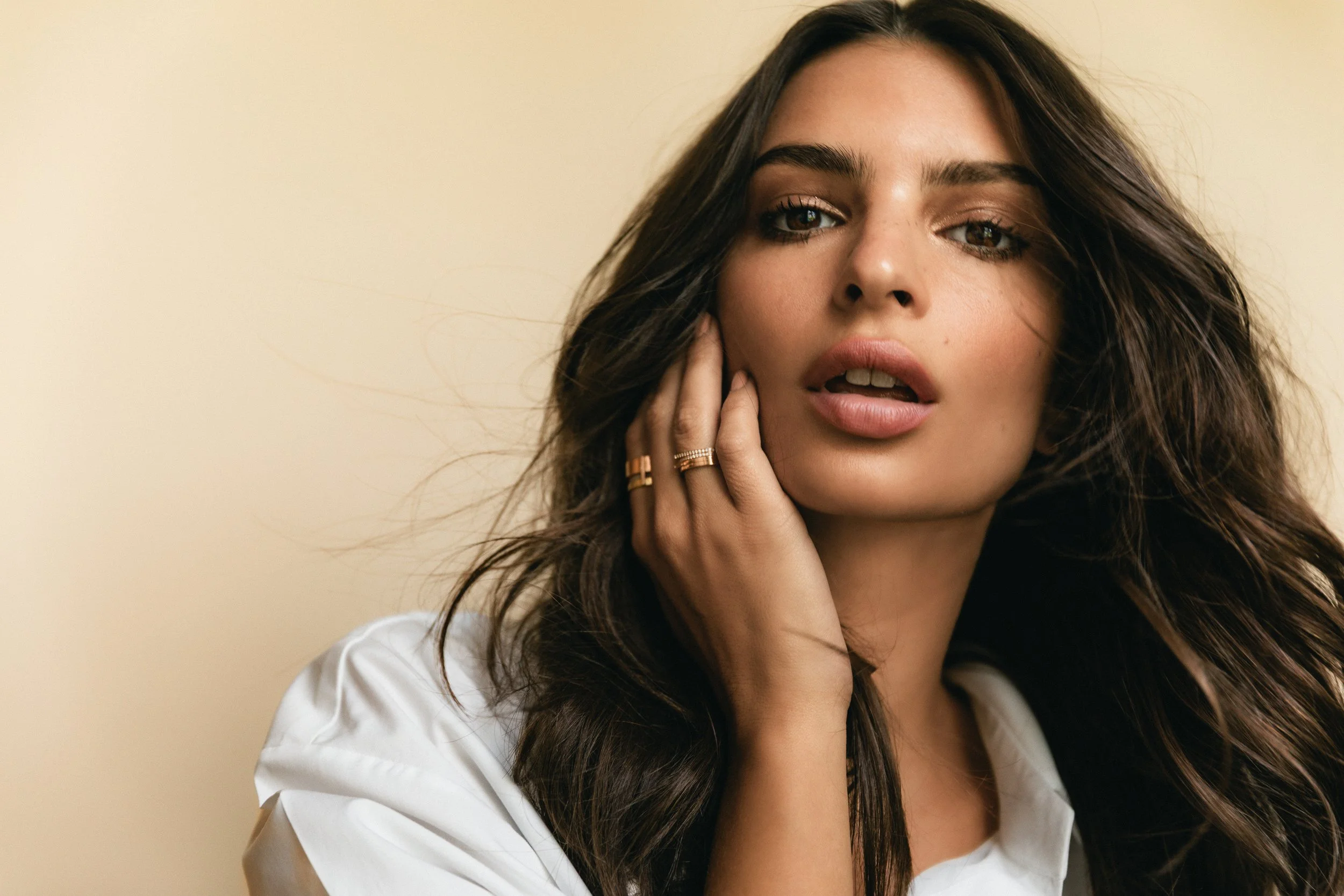 20190626_T.NEWTON_KARASTASE x EMRATA_00010_0035.jpg