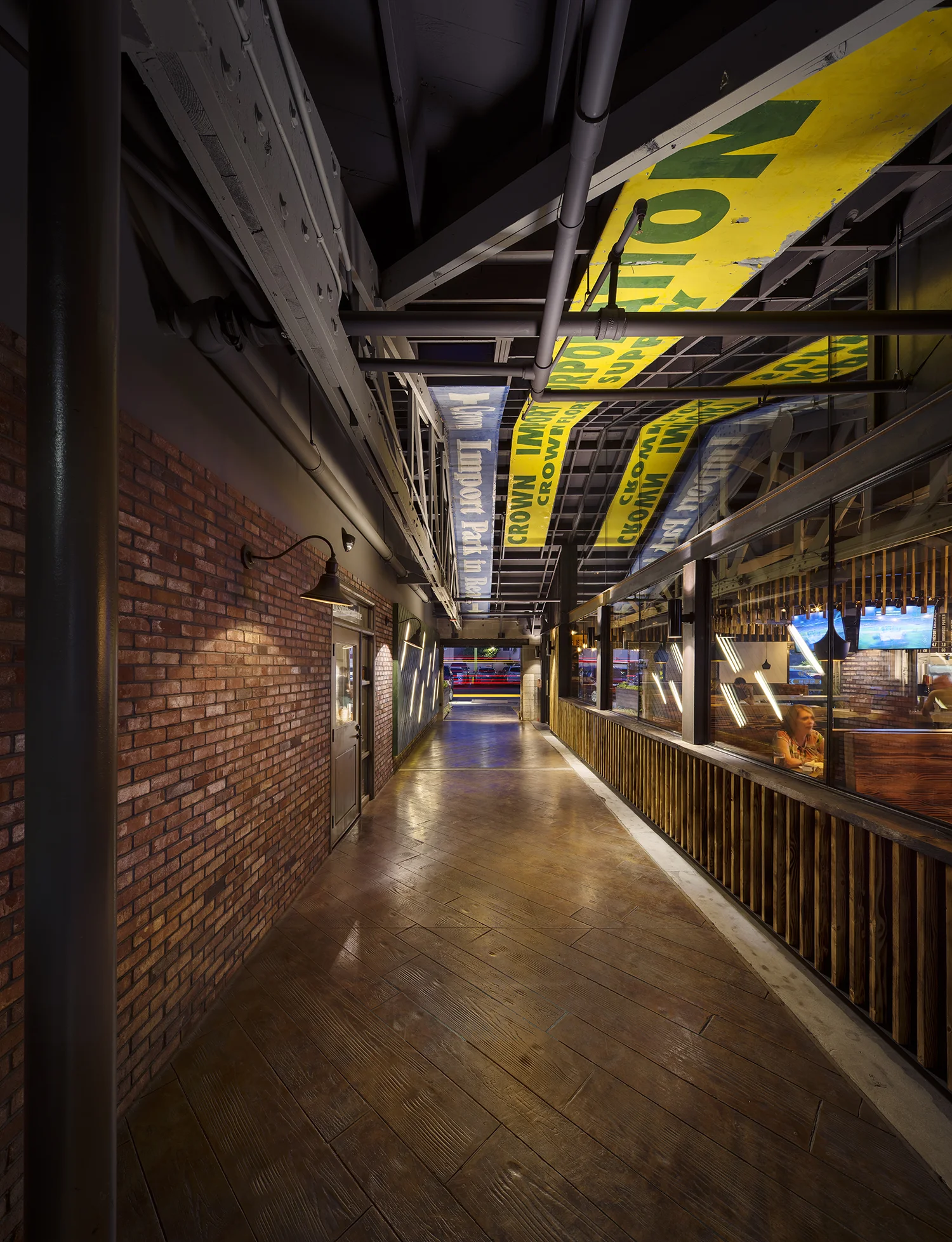 -Crown_Interior Corridor_HighRes.jpg