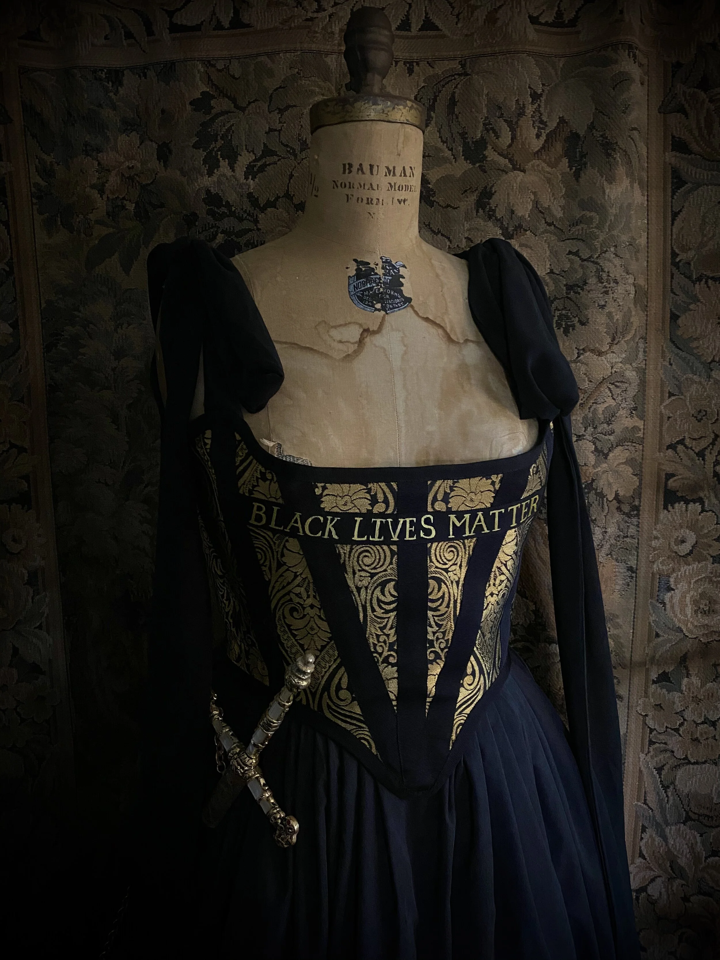 A1516B39-1BBF-4002-B2D4-C2BE36A93EA3