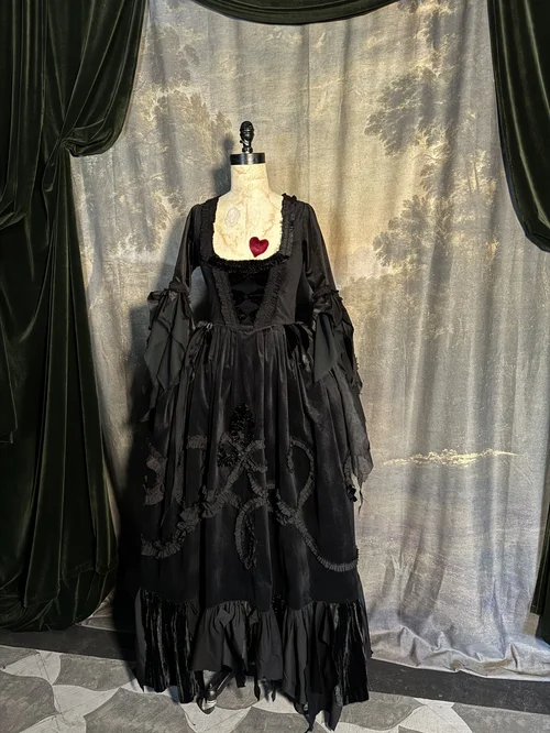 formal dress for black tie event Georgian Costume , Outlander Claire Fraser black dress , 18th Century –  TwirlingDresses main image 0