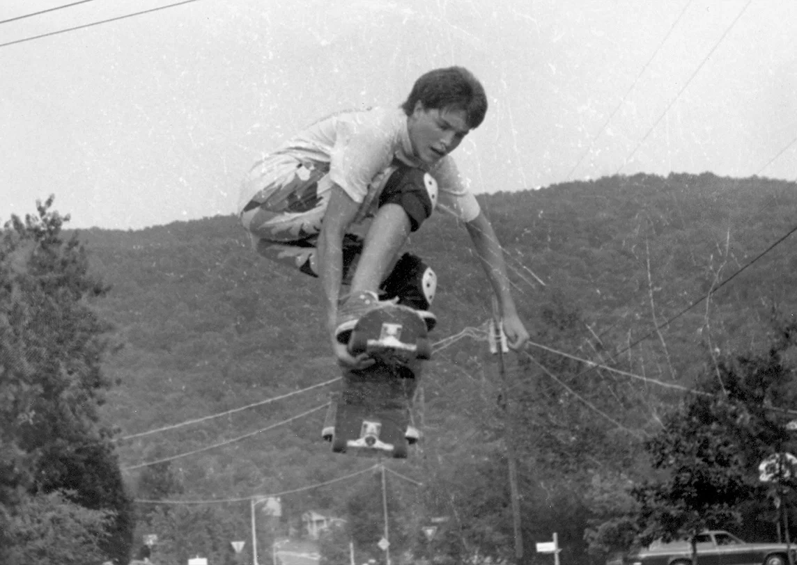 Skateboarding_0001.jpg
