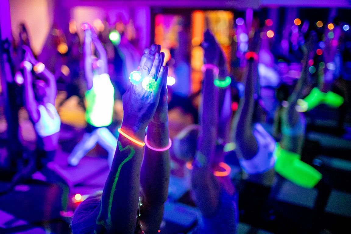 FUEL_GlowYoga_0171.jpg