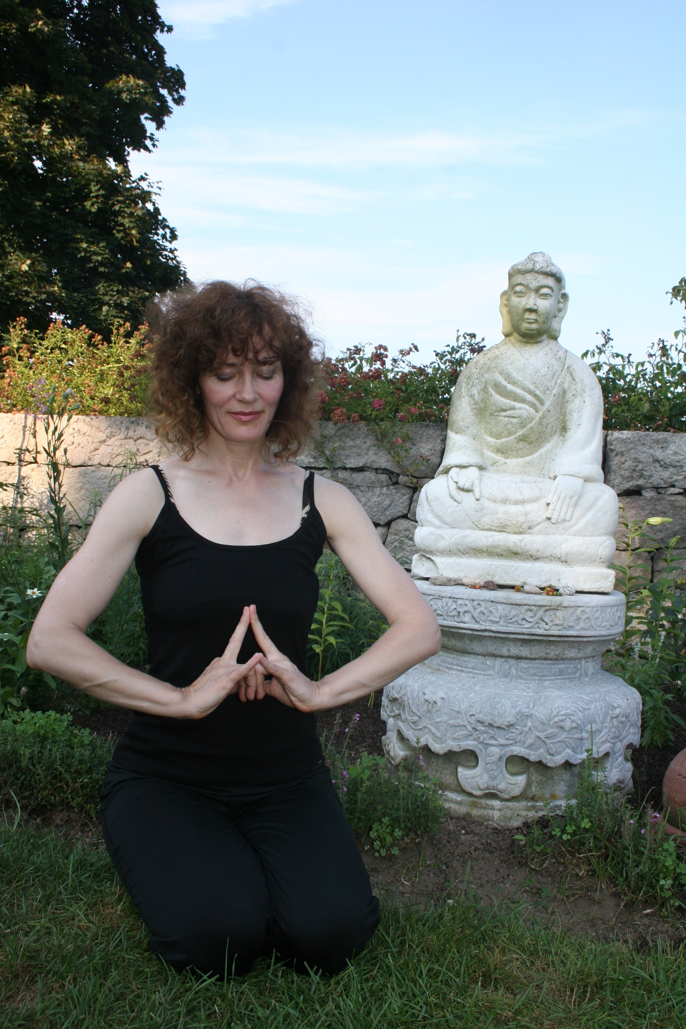 Lana yoga 005.jpg