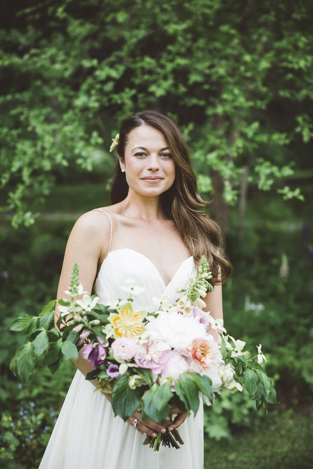 Lindsay Gerakaris - first_look+couples_portraits-L+R2016-103.jpg
