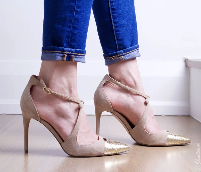 shoes too big.jpg
