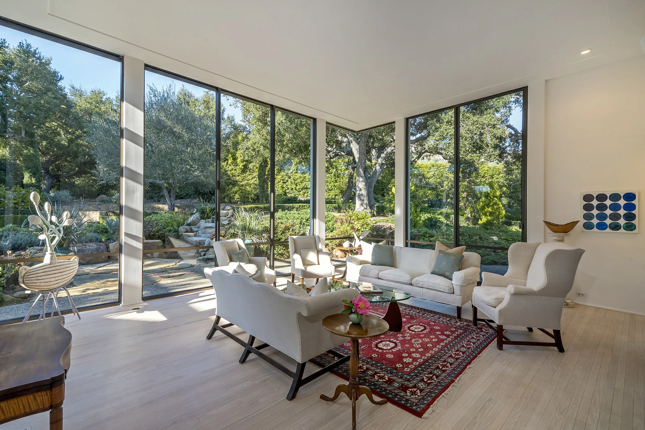 800 HS Living Room Garden View .jpg