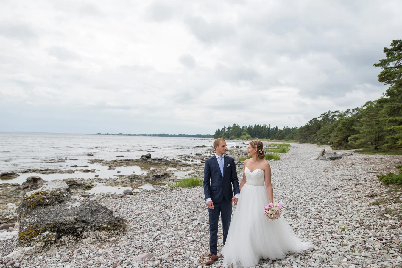 042-bröllopsfotograf-folhammar-gotland-neas-fotografi.jpg